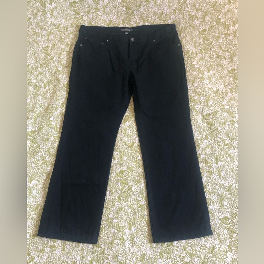 DENVER HAYES | Black Jeans •Size 40x32 •EUC